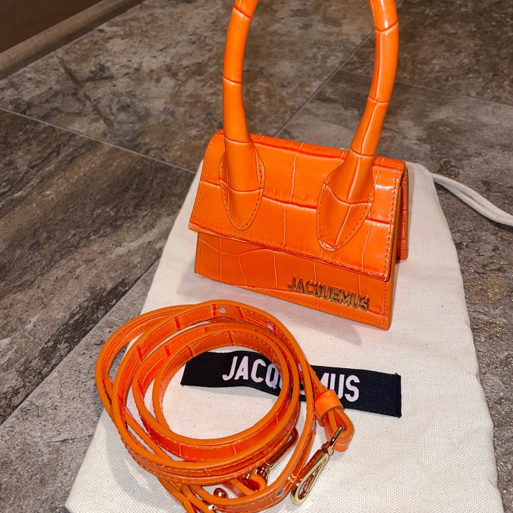 Orange ‘Le Chiquito’ Jacquemues bag